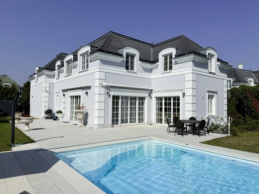 Lüks ev Oberwaltersdorf, Politischer Bezirk Baden