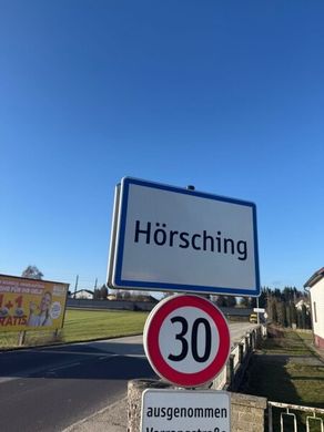 Luxury home in Hörsching, Politischer Bezirk Linz-Land