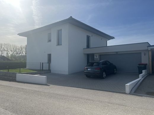 Luxe woning in Neuhofen im Innkreis, Politischer Bezirk Ried im Innkreis