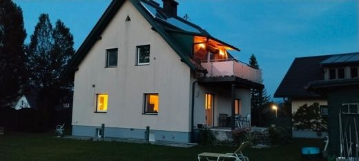 Luxus-Haus in Feistritz im Rosental, Politischer Bezirk Klagenfurt Land