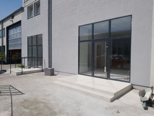 사무실 / Weikersdorf am Steinfelde, Politischer Bezirk Wiener Neustadt