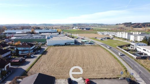 Αγροτεμάχιο σε Lambach, Wels-Land