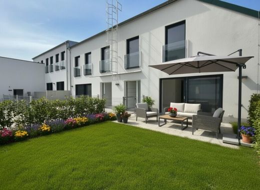 Luxury home in Klosterneuburg, Politischer Bezirk Tulln