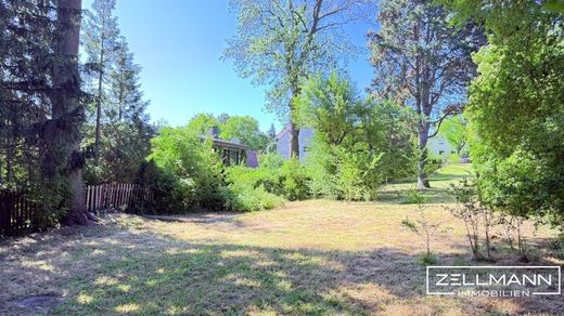 ‏קרקע ב  אוקלנד, Wien Stadt