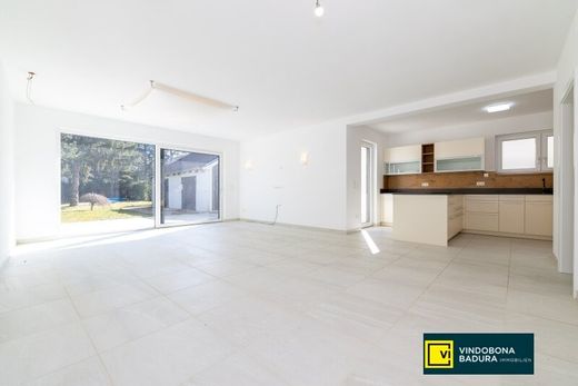 Casa de luxo - Baden, Politischer Bezirk Baden