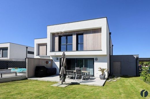 Luxury home in Leopoldsdorf, Politischer Bezirk Bruck an der Leitha
