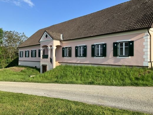 Luxury home in Hochenegg, Politischer Bezirk Hartberg-Fürstenfeld