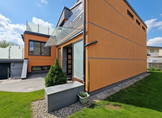 Luxury home in Deutschlandsberg, Politischer Bezirk Deutschlandsberg