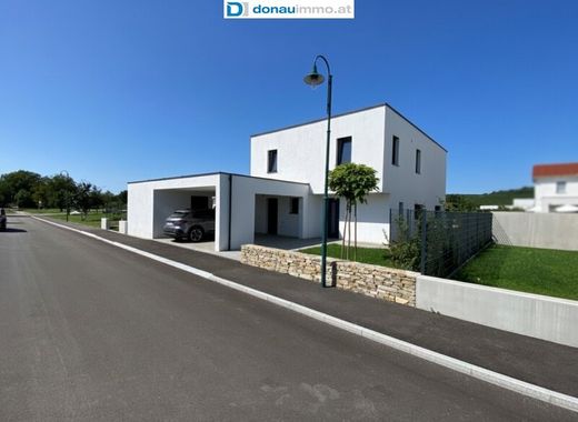 Luxury home in Etsdorf am Kamp, Politischer Bezirk Krems
