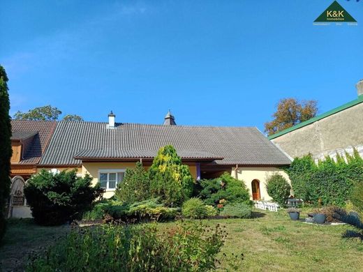 Casa di lusso a Stockerau, Politischer Bezirk Korneuburg