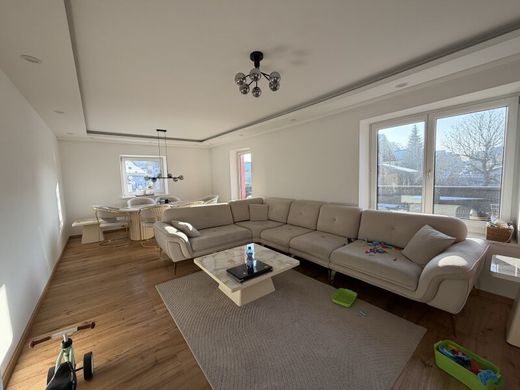 Appartamento a Henndorf am Wallersee, Politischer Bezirk Salzburg-Umgebung