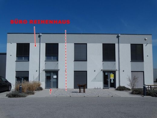 Biuro w Kottingbrunn, Politischer Bezirk Baden