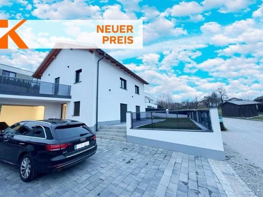 Luxury home in Peuerbach, Politischer Bezirk Grieskirchen