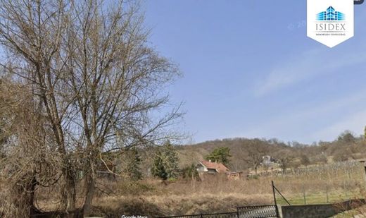 Land in Langenzersdorf, Politischer Bezirk Korneuburg