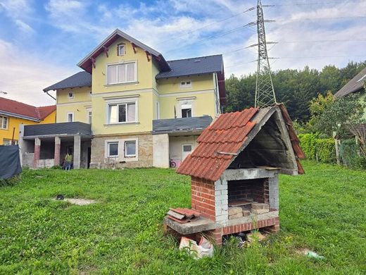 ‏בתי יוקרה ב  Pressbaum, Politischer Bezirk Sankt Pölten