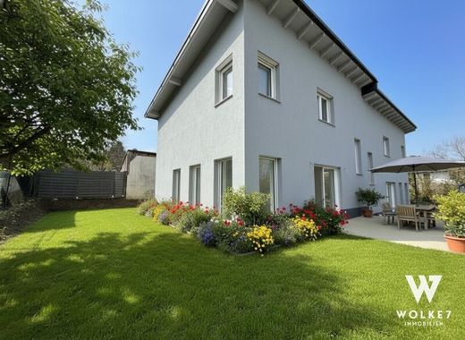 Luxury home in Würnitz, Politischer Bezirk Korneuburg