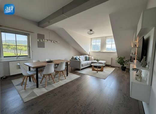 Piso / Apartamento en Hallwang, Politischer Bezirk Salzburg-Umgebung