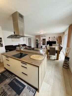 Luxury home in Mattighofen, Politischer Bezirk Braunau am Inn