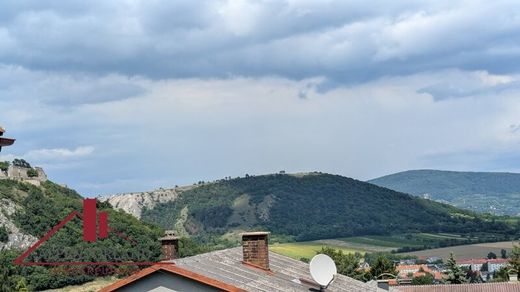 Luxury home in Hainburg an der Donau, Politischer Bezirk Bruck an der Leitha