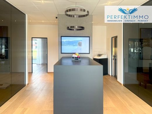 Kantoor in Oberndorf in Tirol, Politischer Bezirk Kitzbühel