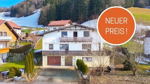 Maison de luxe à Thal, Politischer Bezirk Bregenz