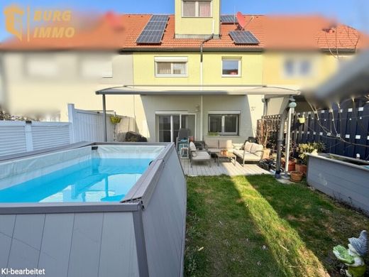 Элитный дом, Гросэнцерсдорф, Politischer Bezirk Gänserndorf