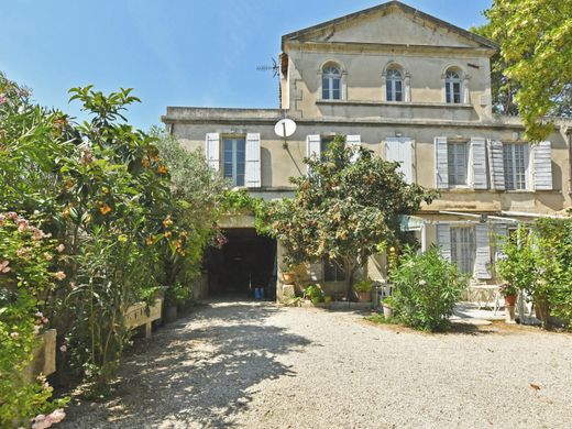 Villa en Mouriès, Bocas del Ródano