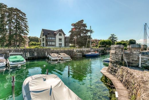 ‏דירה ב  Amphion-les-Bains, Haute-Savoie