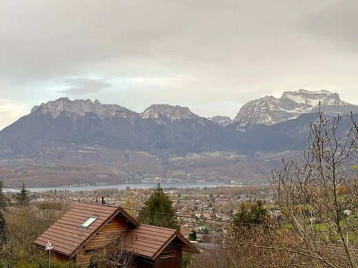 Σαλέ σε Saint-Jorioz, Haute-Savoie