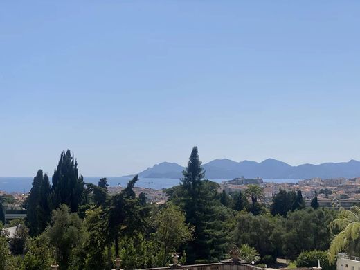 ﺷﻘﺔ ﻓﻲ كان, Alpes-Maritimes