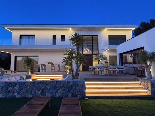 ‏וילה ב  קארי-לה-רואה, Bouches-du-Rhône