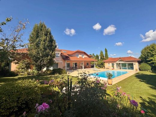 Villa in Péronnas, Ain