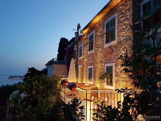 Villa in Roquebrune-Cap-Martin, Alpes-Maritimes