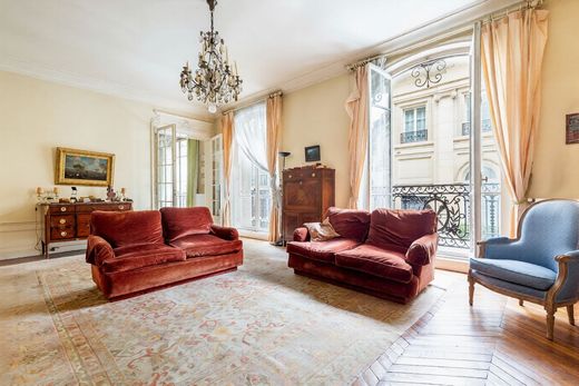 Apartment in Paris, Île-de-France