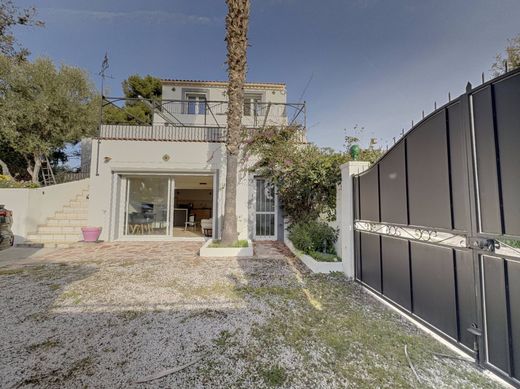 Villa a Six-Fours-les-Plages, Var