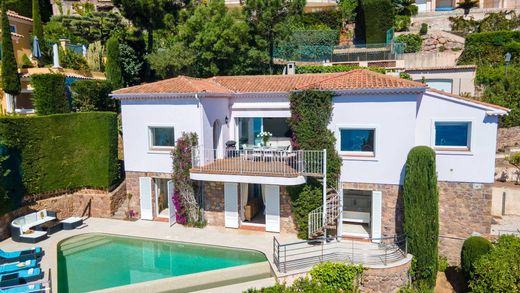 Villa in Théoule-sur-Mer, Alpes-Maritimes