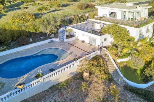 Villa a Saint-Laurent-du-Var, Alpi Marittime