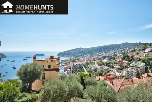 Apartment / Etagenwohnung in Villefranche-sur-Mer, Alpes-Maritimes