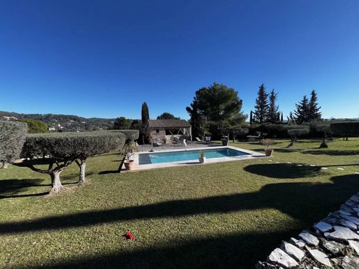 Willa w Cotignac, Var