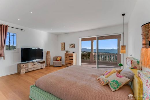 Villa in Roquebrune-sur-Argens, Var
