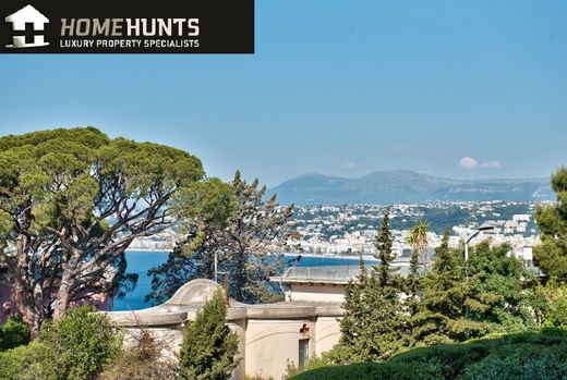 ニース, Alpes-Maritimesのアパートメント