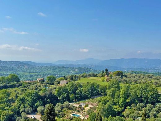 Piso / Apartamento en Chateauneuf de Grasse, Alpes Marítimos