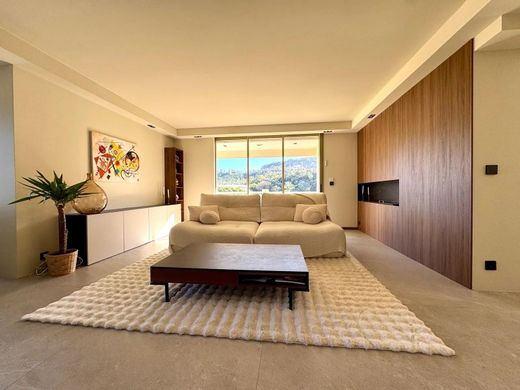 Apartment in Mandelieu-la-Napoule, Alpes-Maritimes