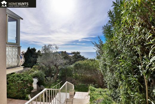Villefranche-sur-Mer, Alpes-Maritimesのヴィラ