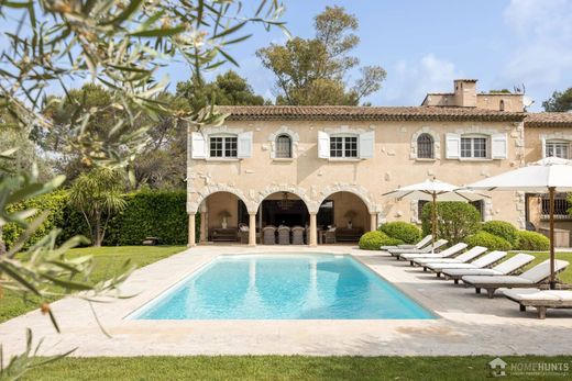 Willa w Mougins, Alpes-Maritimes