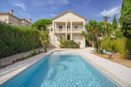 ‏וילה ב  Sanary-sur-Mer, Var