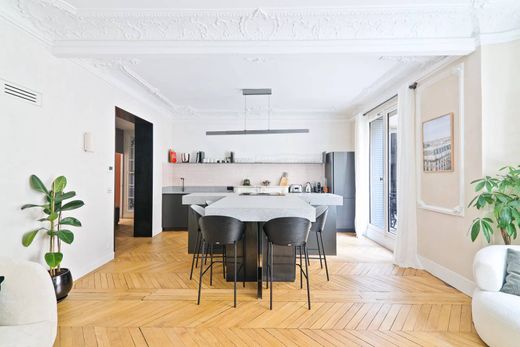 Apartment in Montorgueil, Sentier, Vivienne-Gaillon, Paris