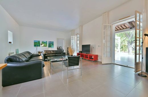 Villa in Uzès, Gard