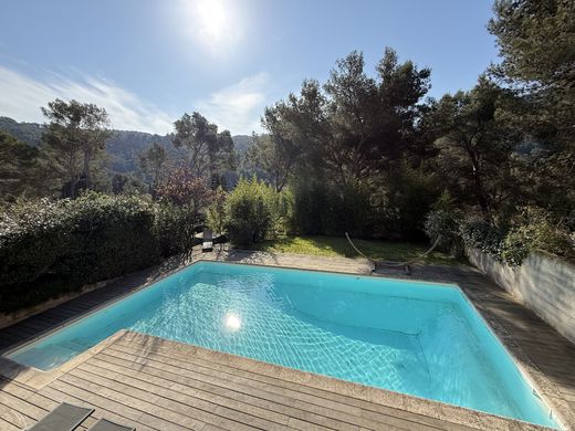 Villa a Cassis, Bocche del Rodano