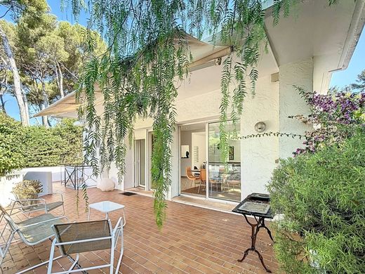 Villa in Cap d'Antibes, Alpes-Maritimes
